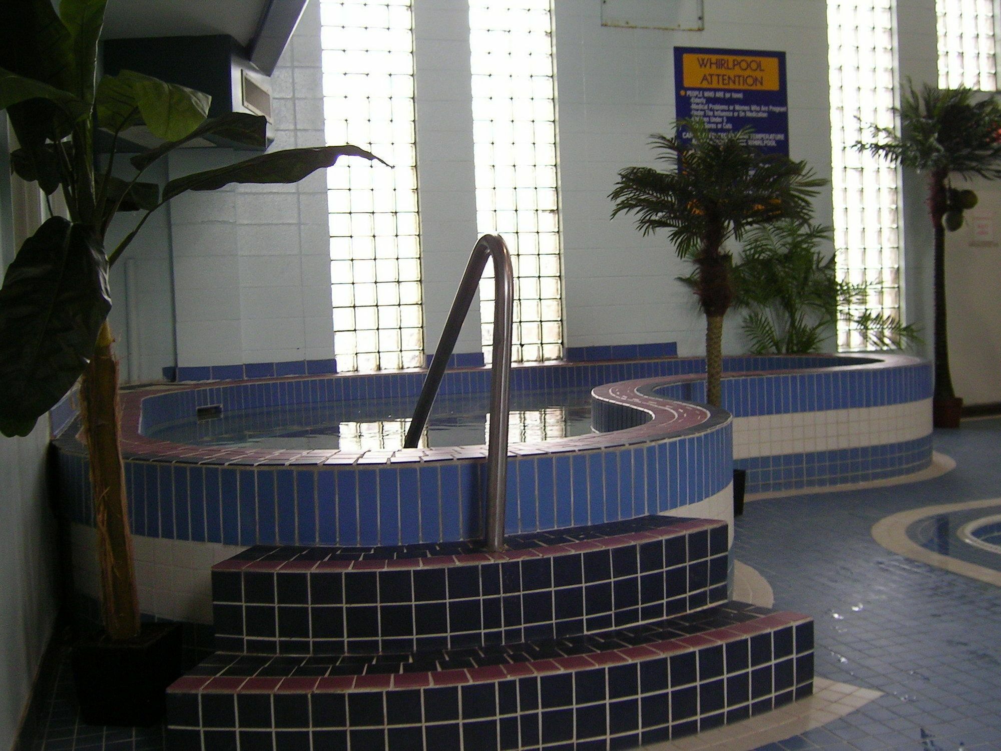 Travelodge By Wyndham Lloydminster Εξωτερικό φωτογραφία